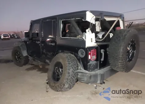 2018 Jeep Wrangler Jk Unlimited Sport S 4X4 z USA, uszkodzony, nr VIN 1C4HJWDG1JL897677